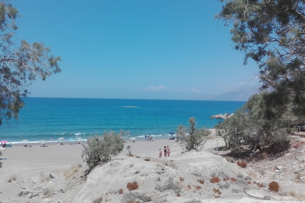 Photo of Others in Houdetsi