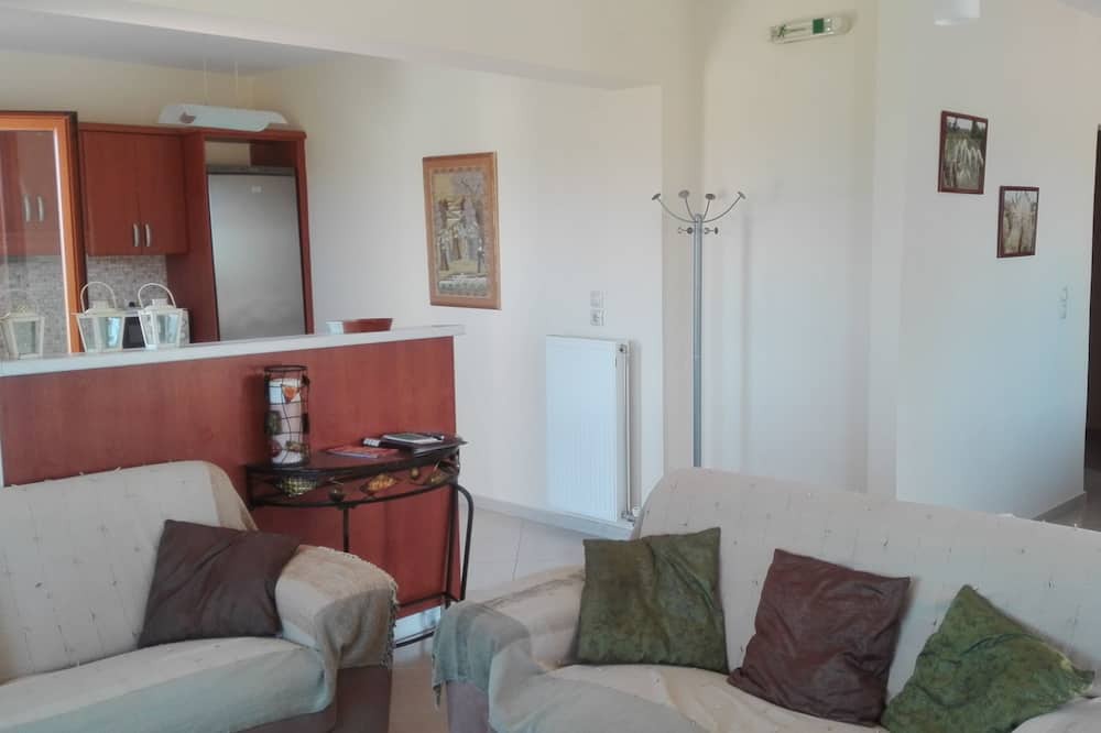 Photo of Livingroom in Houdetsi