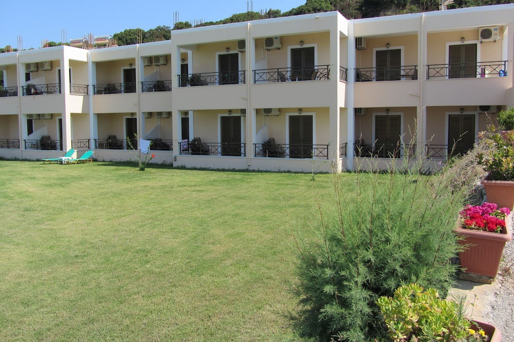 Photo of Outdoor in Xirokastello