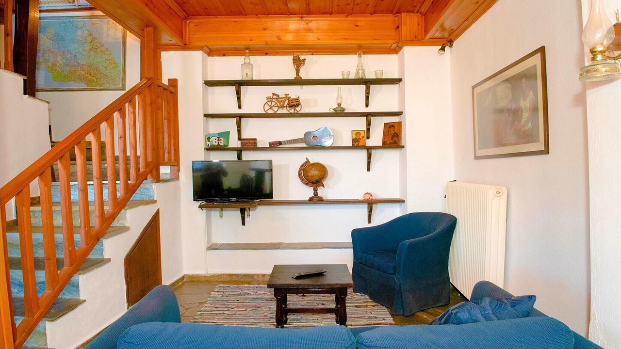 Photo of Livingroom in Agios Georgios Nilias