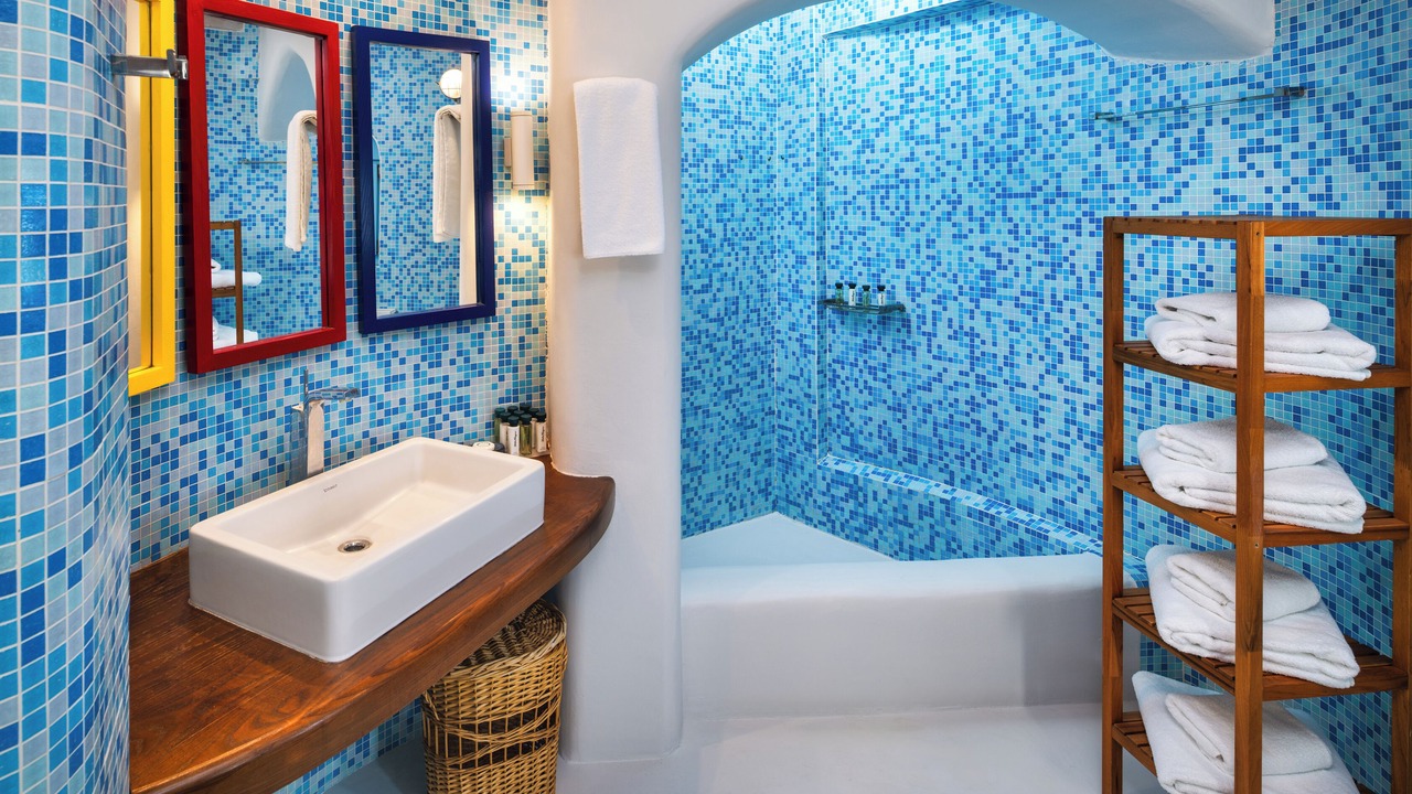 Photo of Bathroom in Kamari
