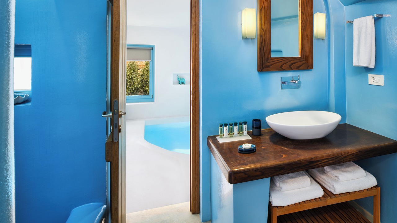 Photo of Bathroom in Kamari