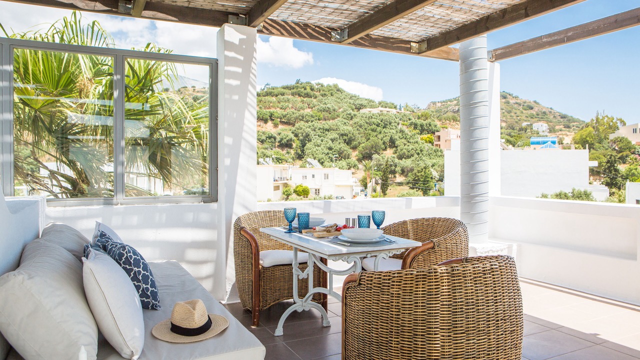 Photo of Patio Balcony in Mixorrouma