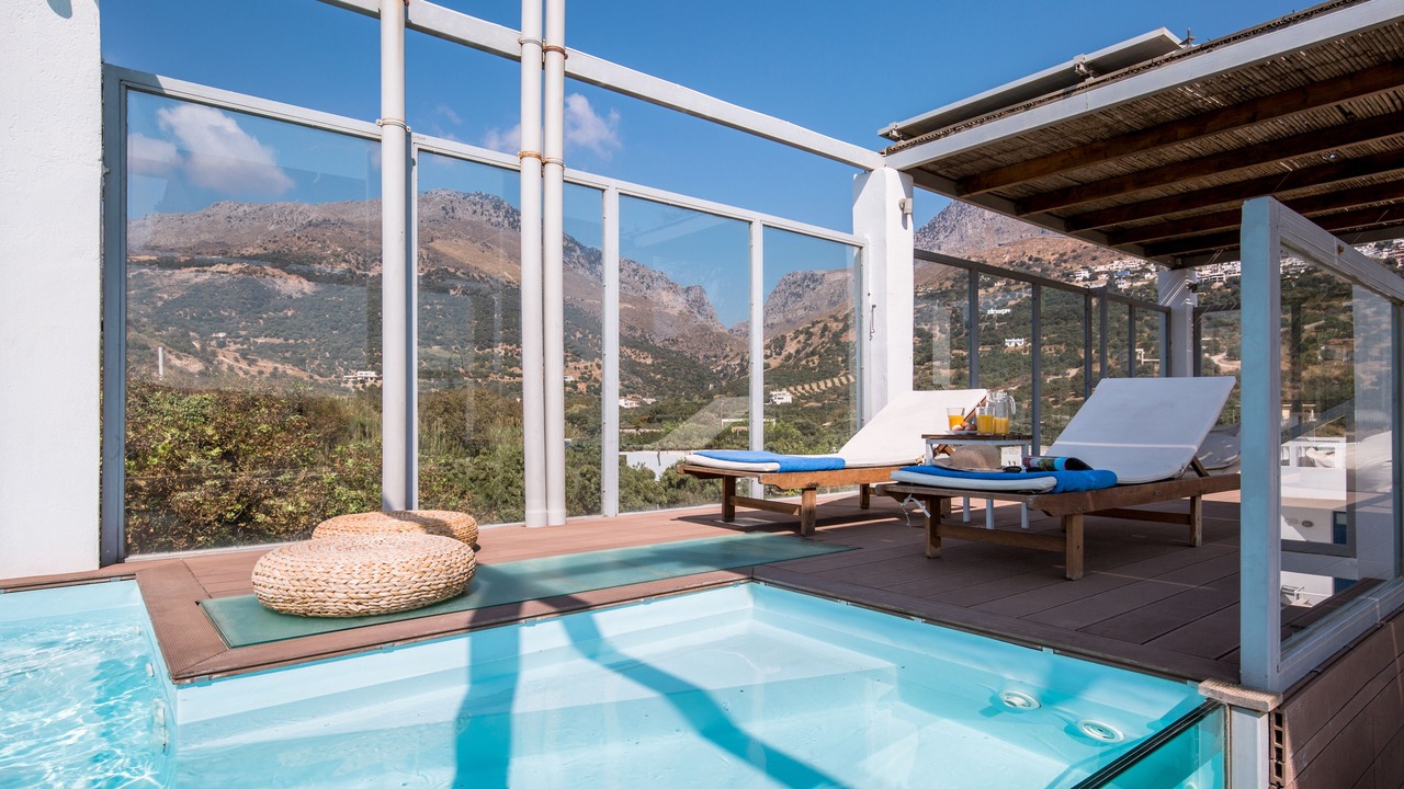 Photo of Outdoor in Mixorrouma