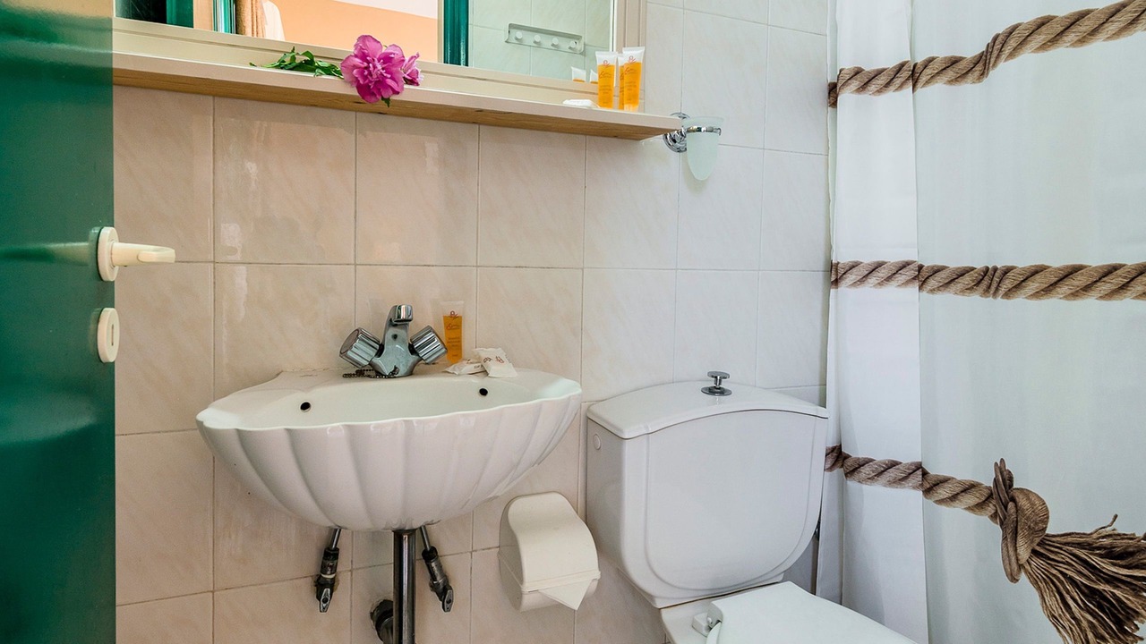 Photo of Bathroom in Stegna