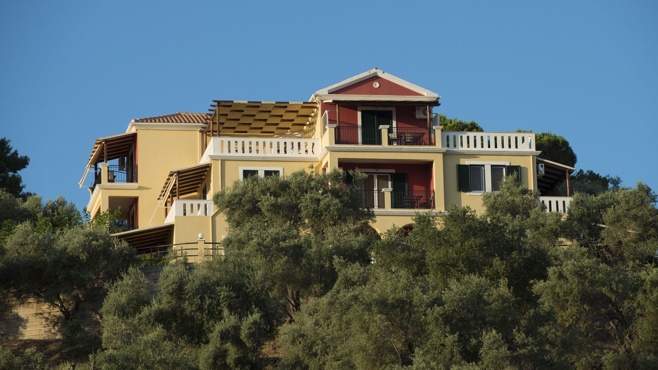 Photo of Outdoor in Apolpaina