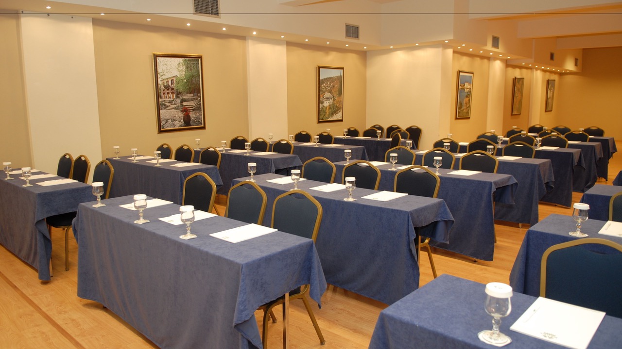 Photo of Others in Portaria