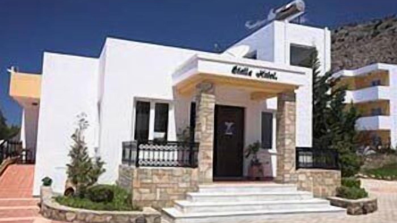 Photo of Others in Pefkos