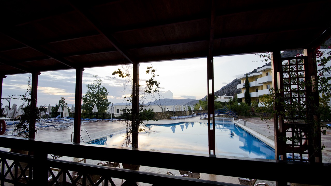 Photo of Others in Pefkos
