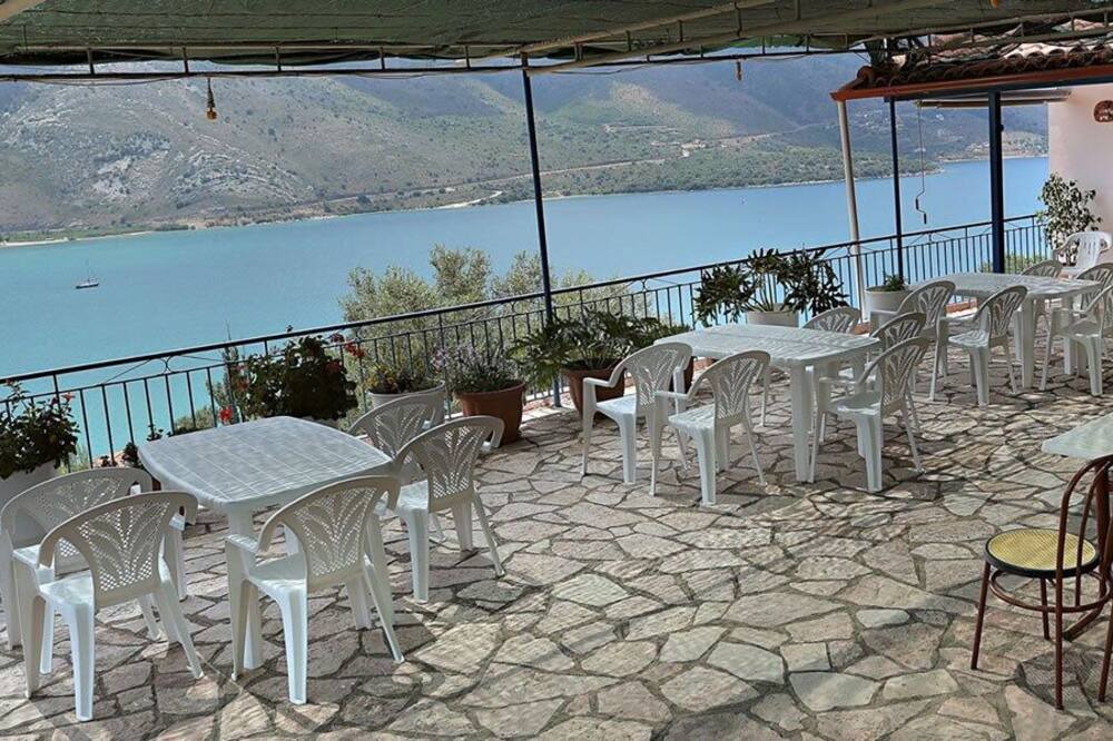 Photo of Patio Balcony in Plataria