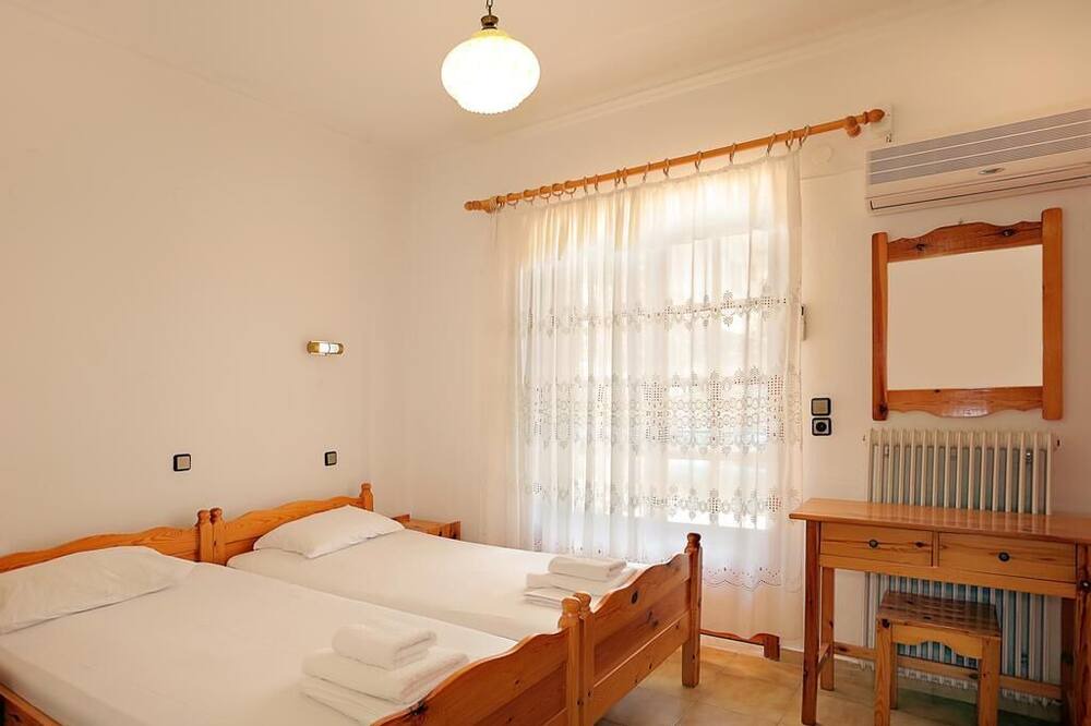 Photo of Bedroom in Plataria