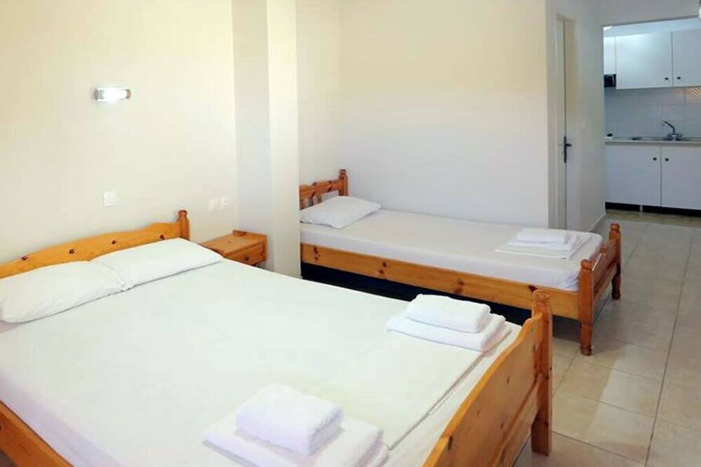 Photo of Bedroom in Plataria