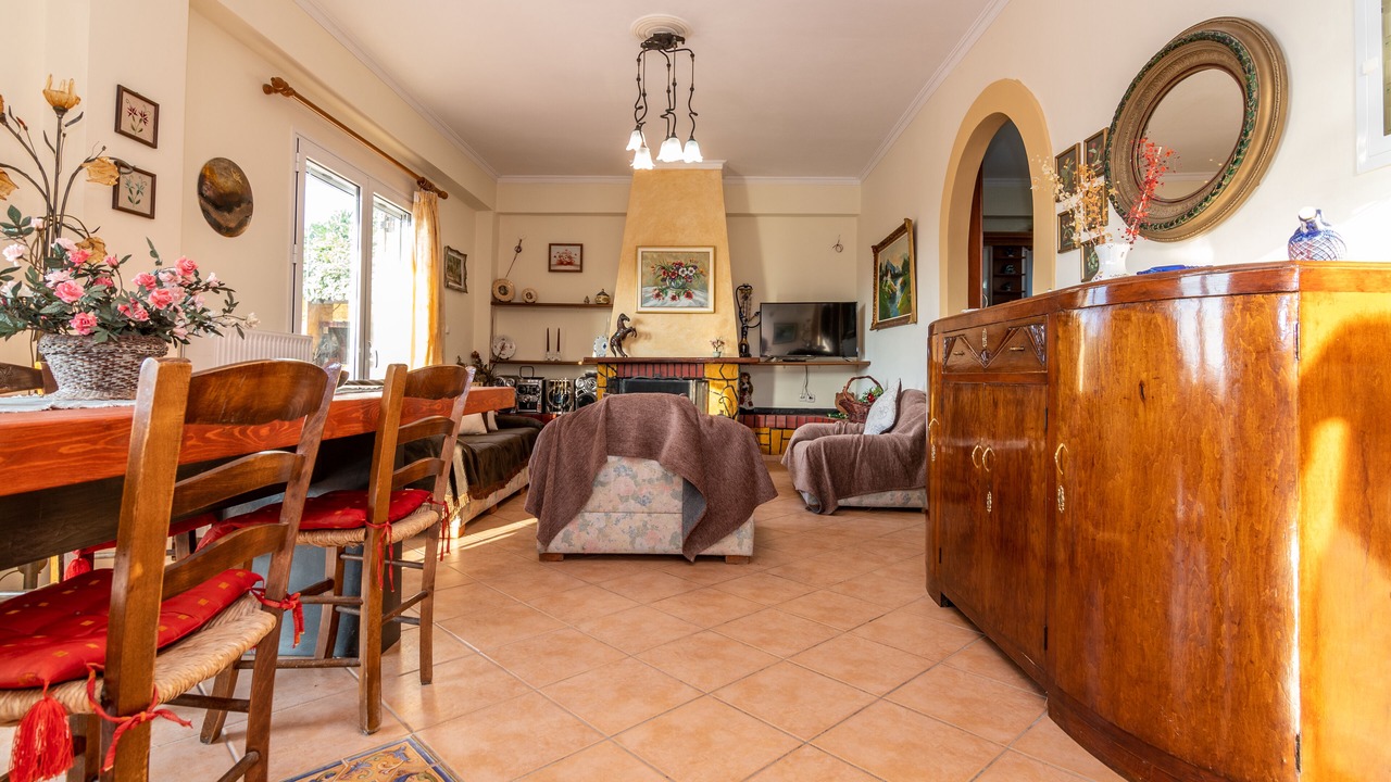 Photo of Livingroom in Patsos