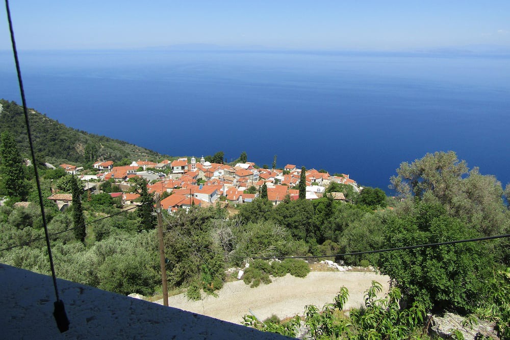 Photo of Others in Ampelos