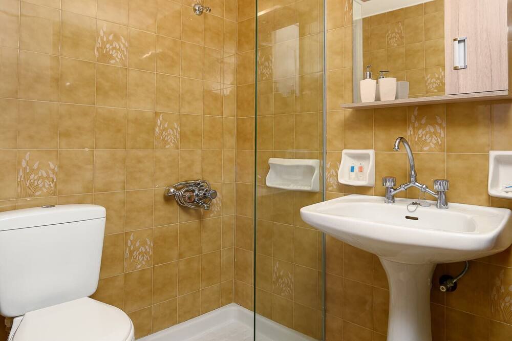 Photo of Bathroom in Faistos