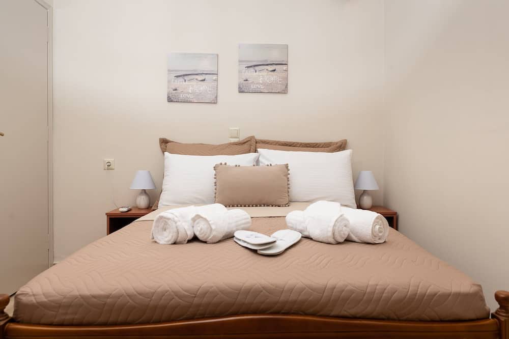 Photo of Bedroom in Faistos