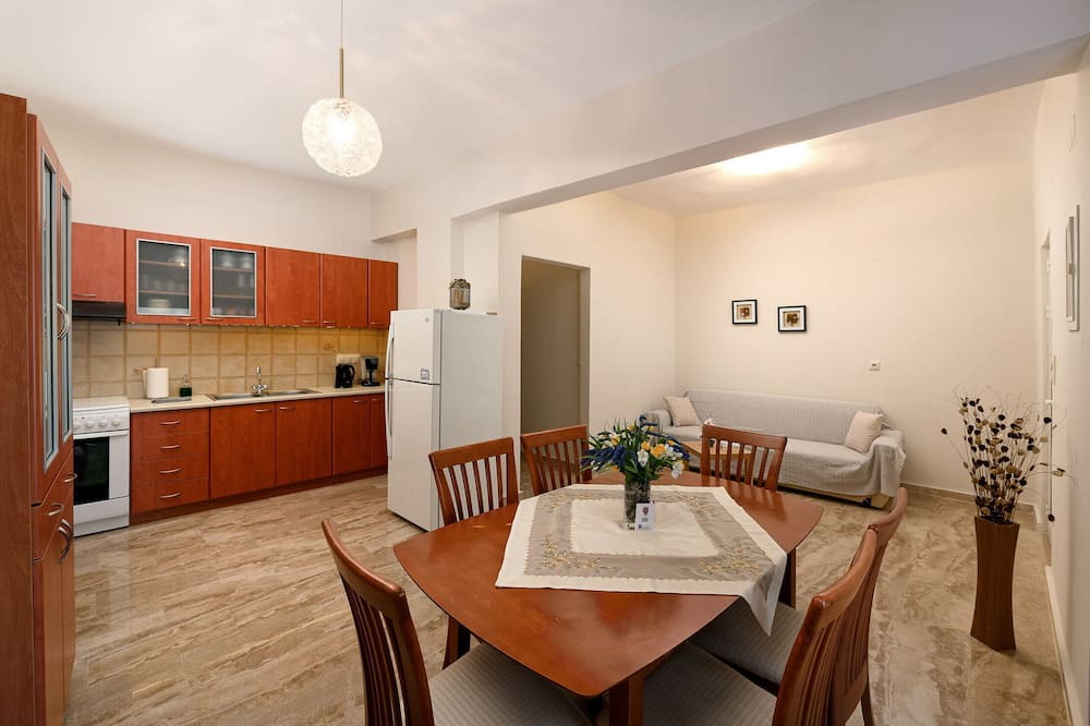 Photo of Kitchen in Faistos