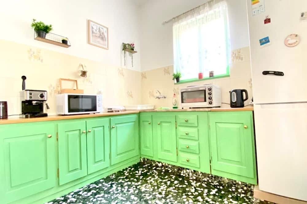 Photo of Kitchen in Kardamena