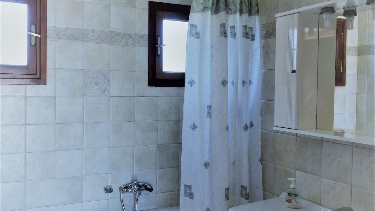 Photo of Bathroom in Monopari