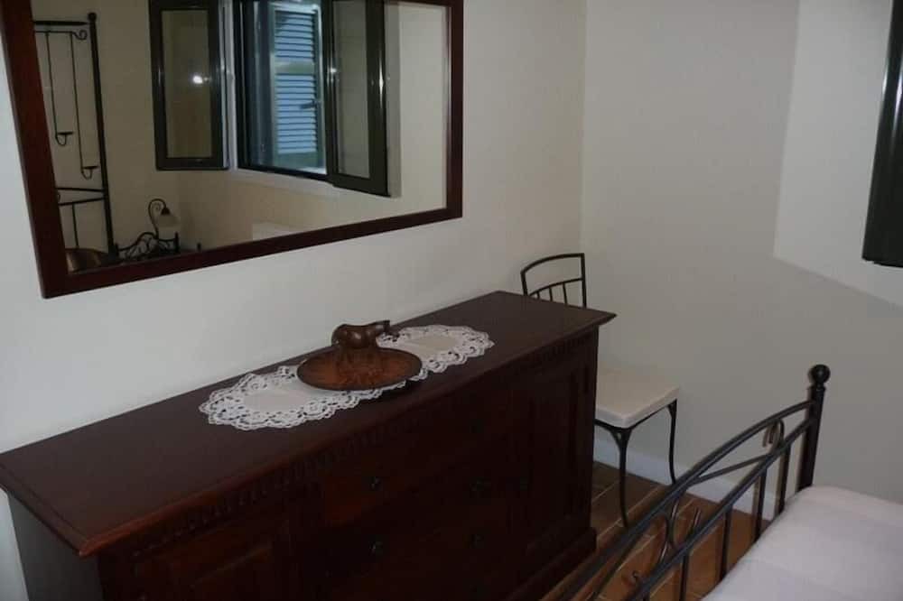 Photo of Bedroom in Apolpaina