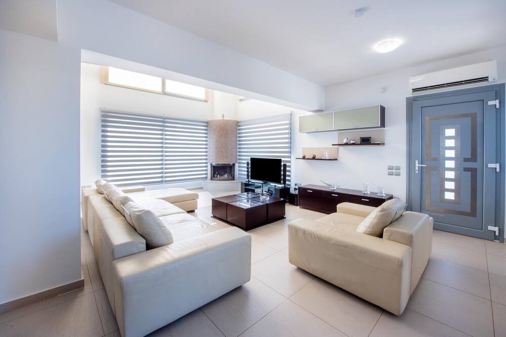 Photo of Livingroom in Koskinou