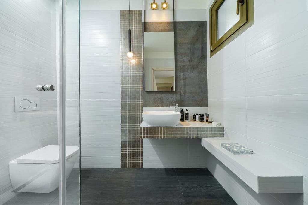 Photo of Bathroom in Thasos Town