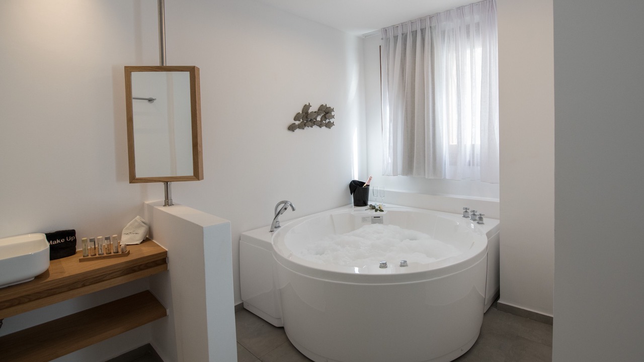 Photo of Bedroom in Loutraki