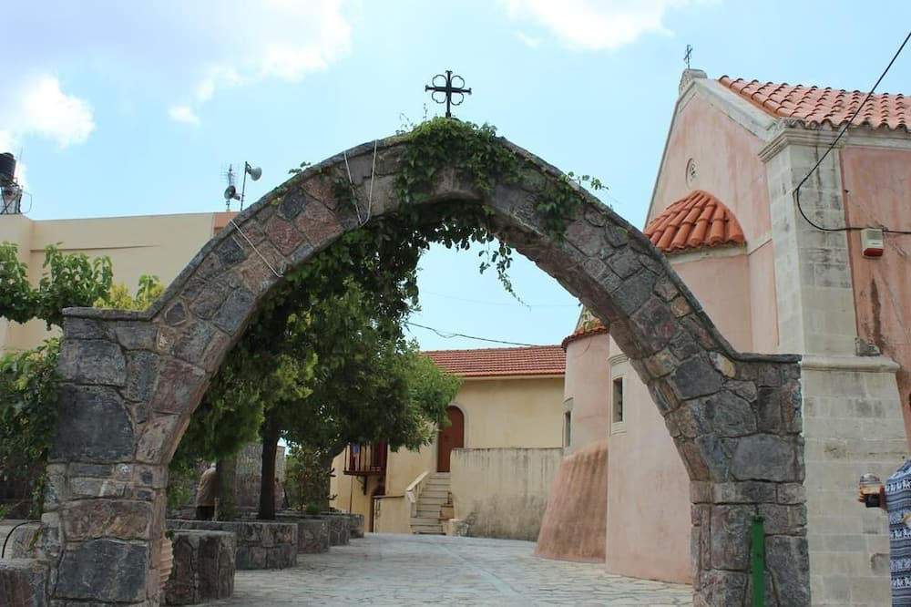 Photo of Outdoor in Zaros