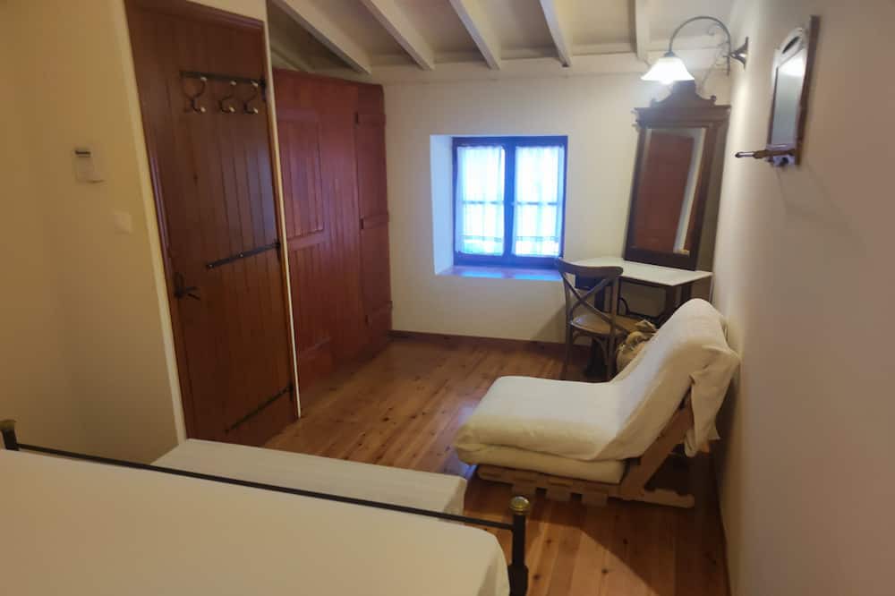Photo of Bedroom in Mytilene