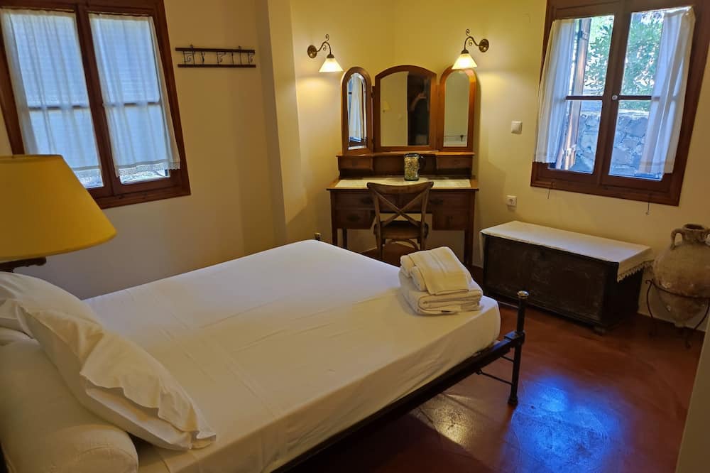 Photo of Bedroom in Mytilene