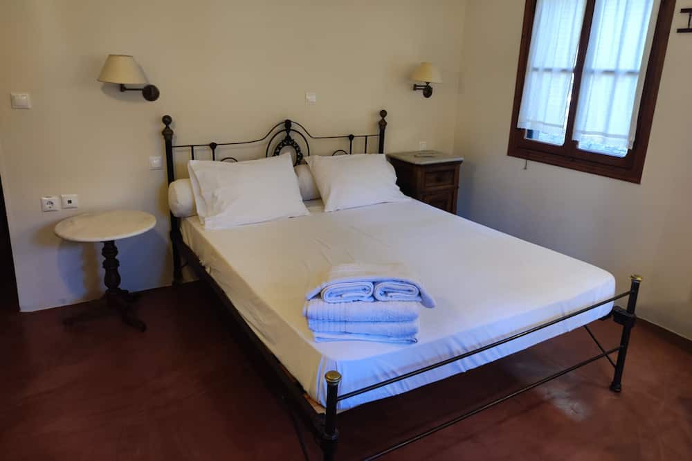 Photo of Bedroom in Mytilene