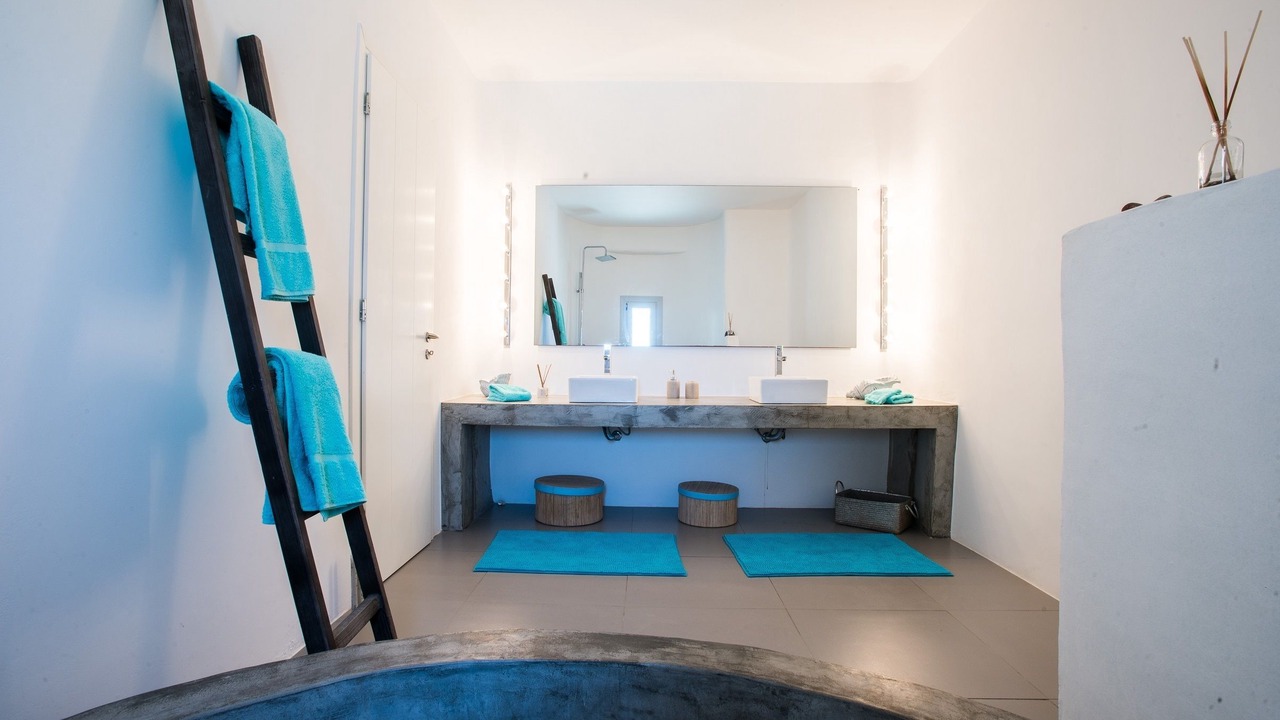 Photo of Others in Faros Armenistis