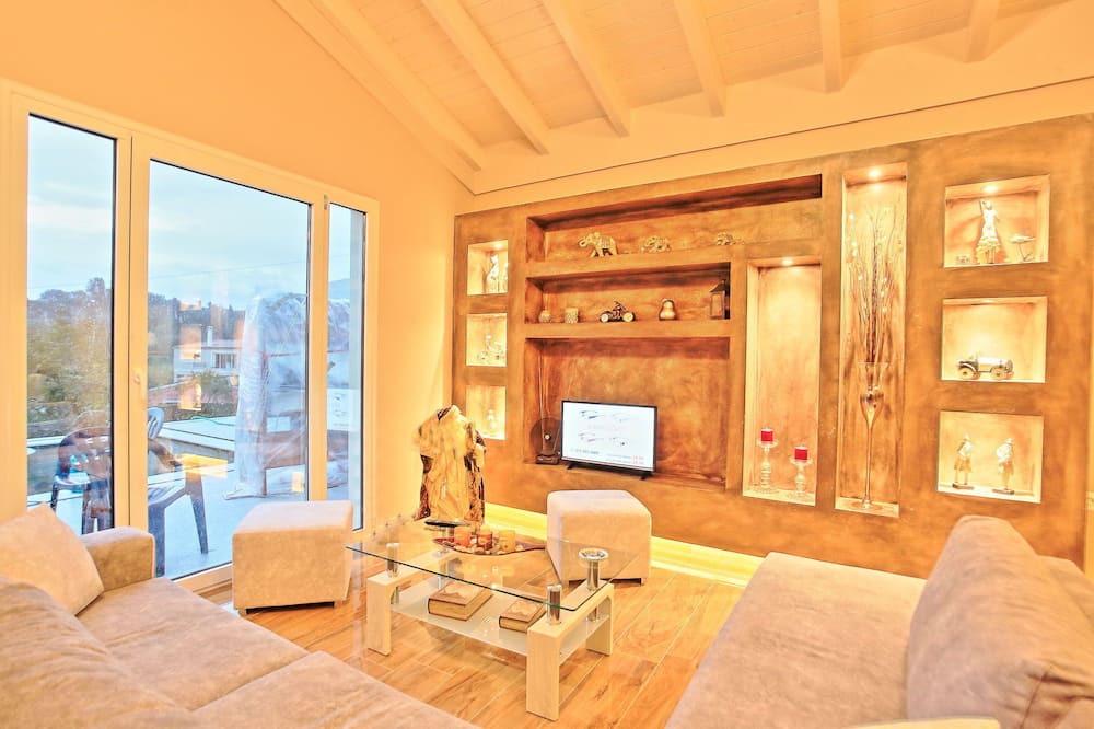 Photo of Livingroom in Kontokali