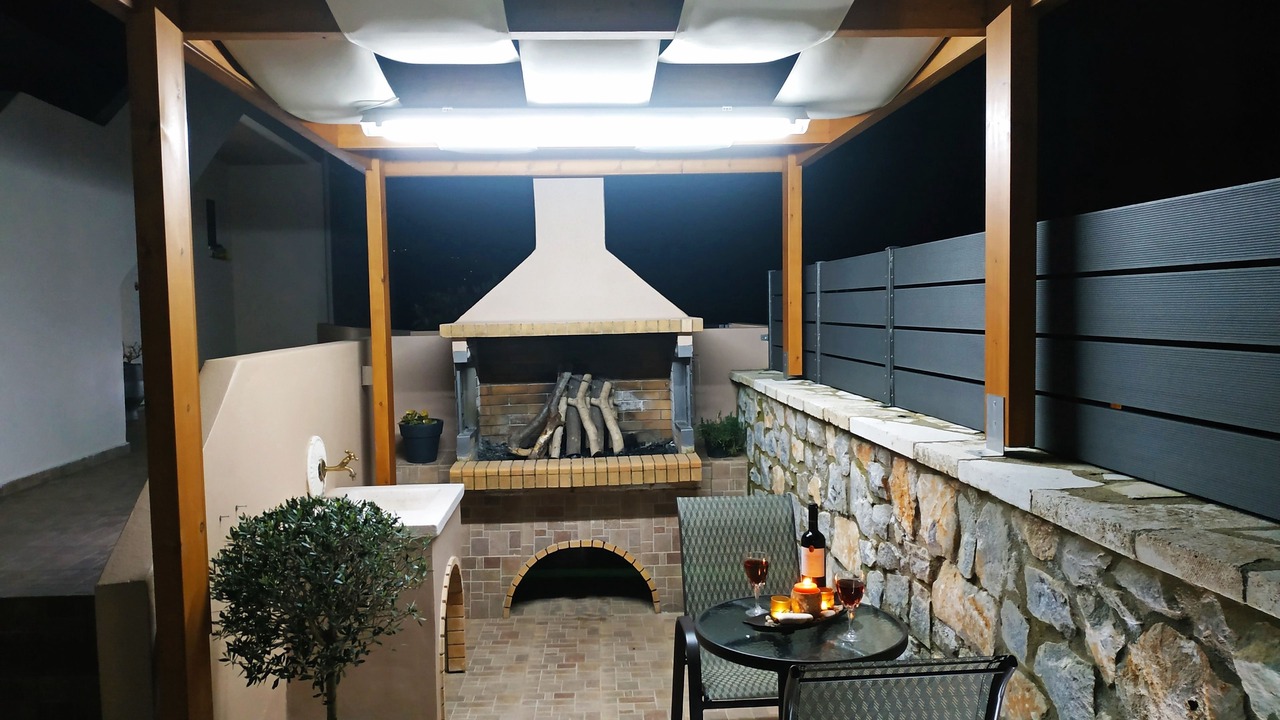 Photo of Outdoor in Monopari