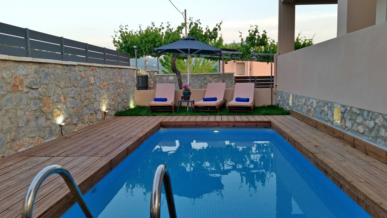 Photo of Outdoor in Monopari