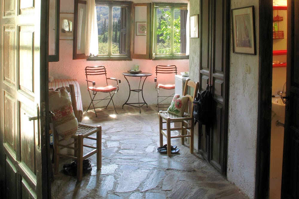 Photo of Others in Valeontades