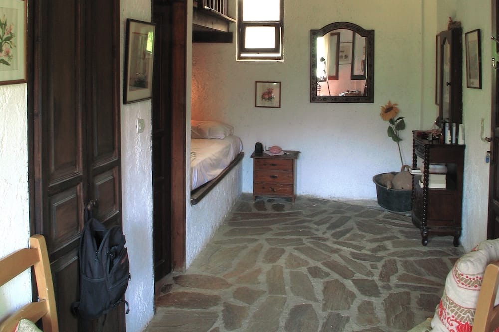 Photo of Others in Valeontades