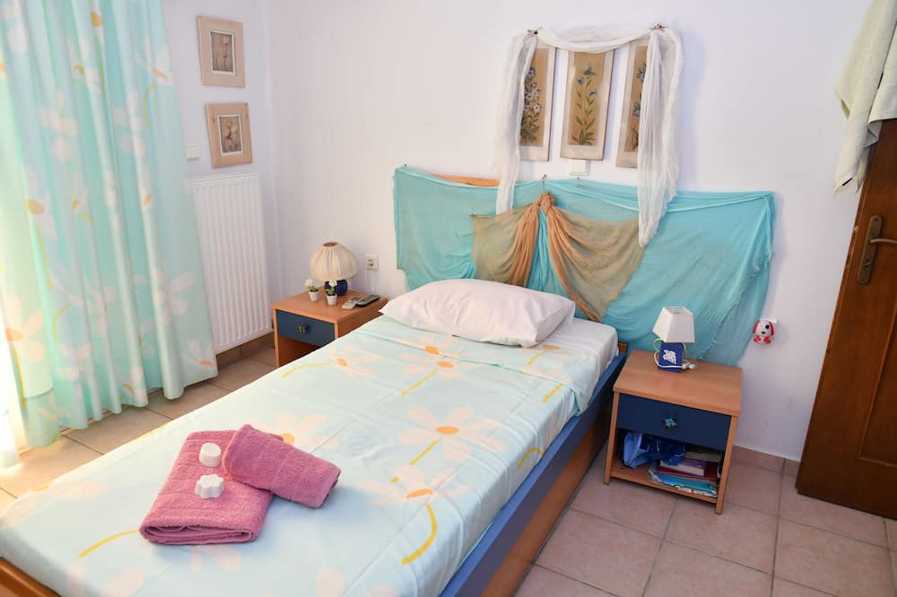 Photo of Bedroom in Agios Emilianos