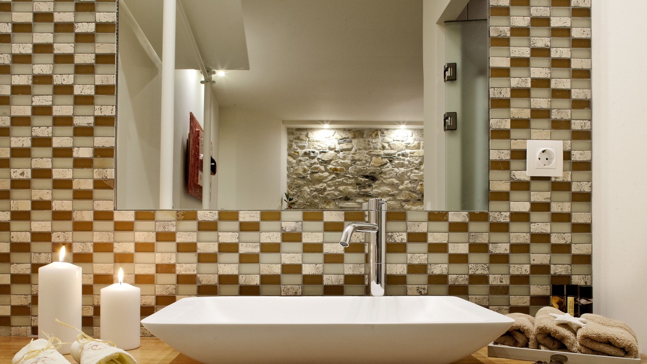 Photo of Bathroom in Mouresi