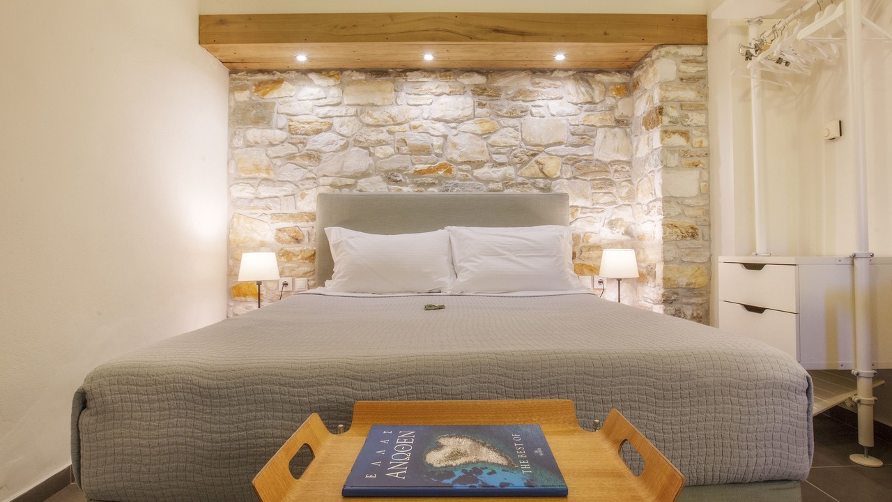 Photo of Bedroom in Mouresi