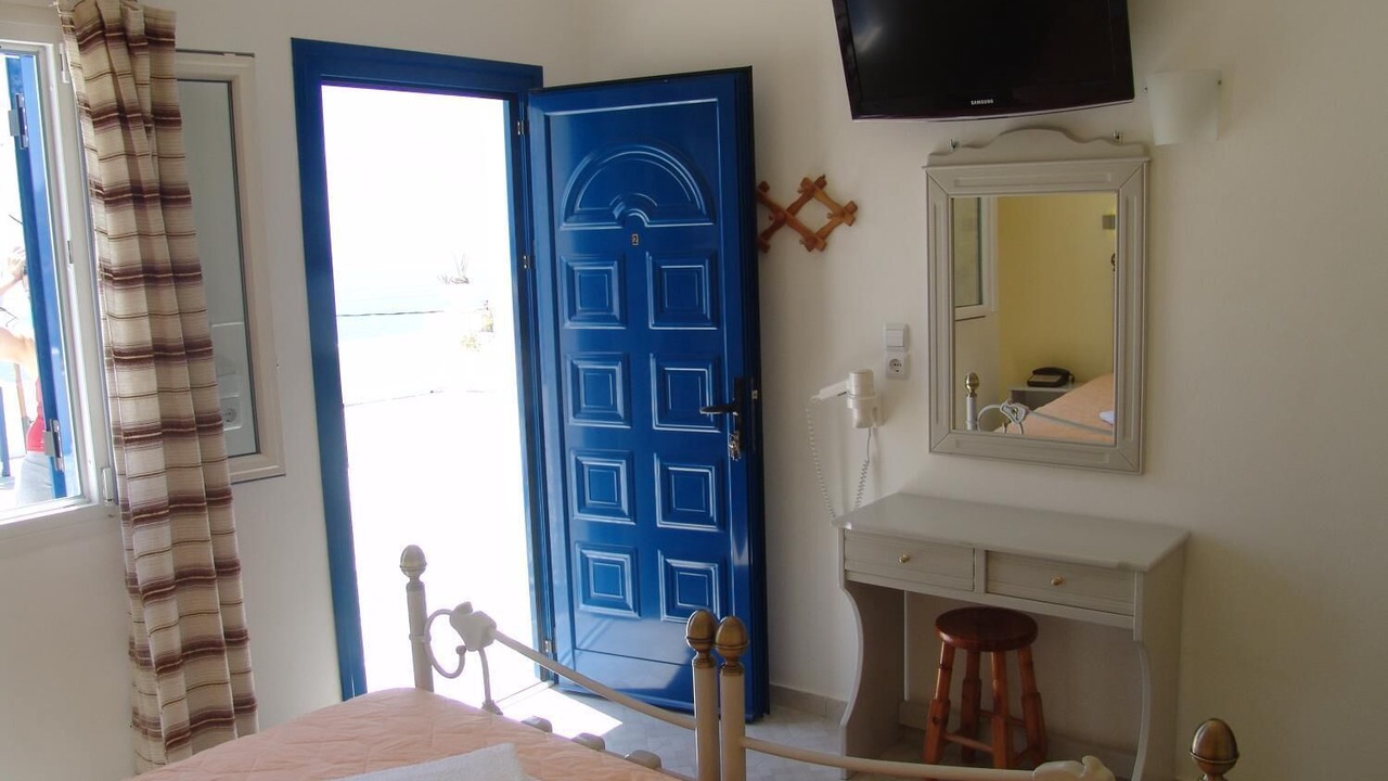 Photo of Bedroom in Ios