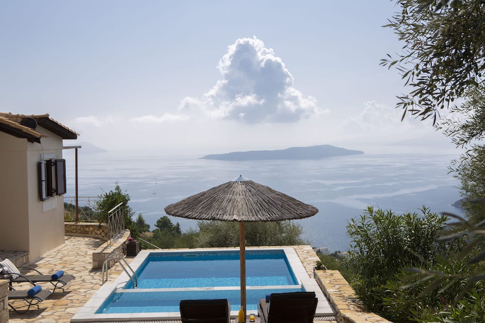 Photo of Outdoor in Evgiros