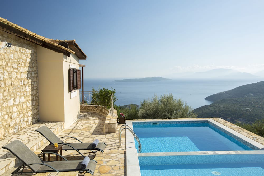 Photo of Outdoor in Evgiros