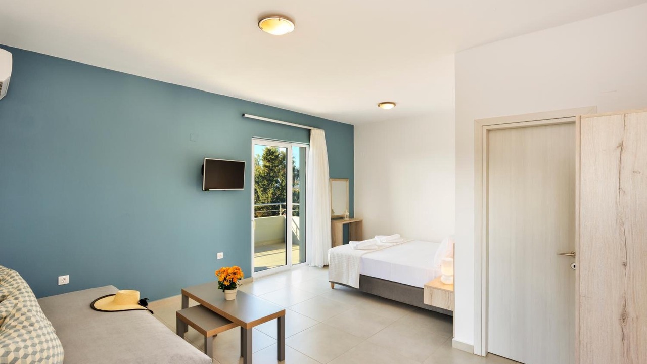 Photo of Bedroom in Chorafakia