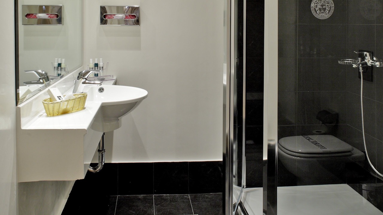 Photo of Bathroom in Neo Faliro