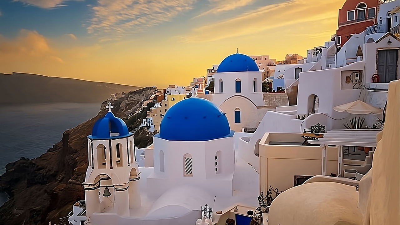 Photo of Others in Oia
