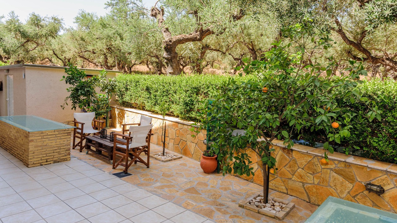 Photo of Outdoor in Amoudi