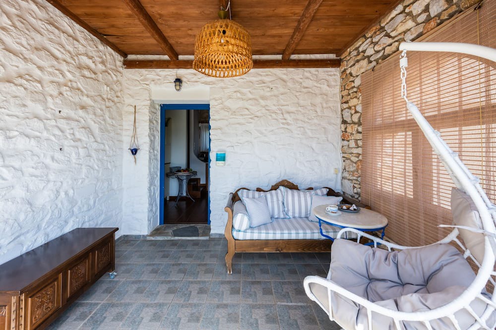Photo of Patio Balcony in Krotiri