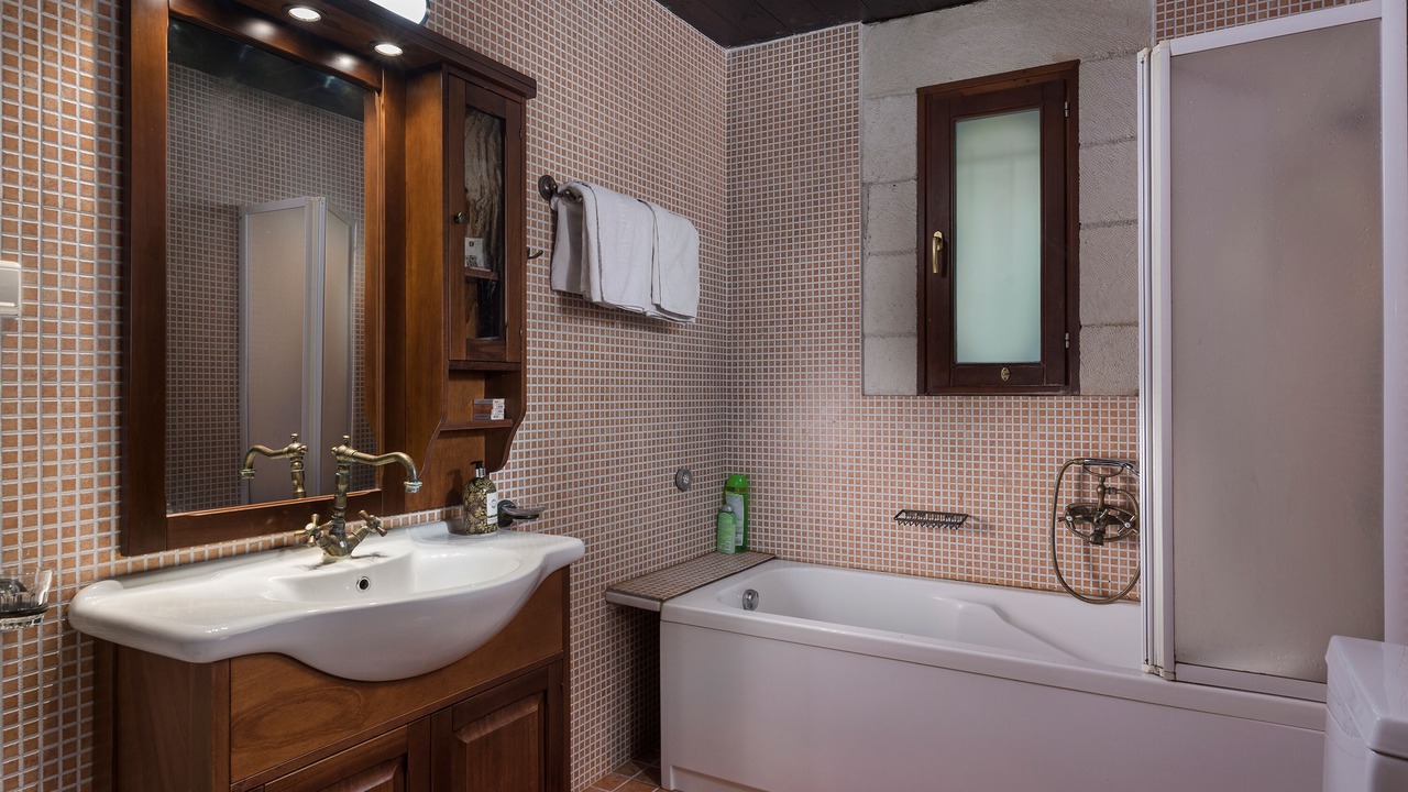 Photo of Bathroom in Maza