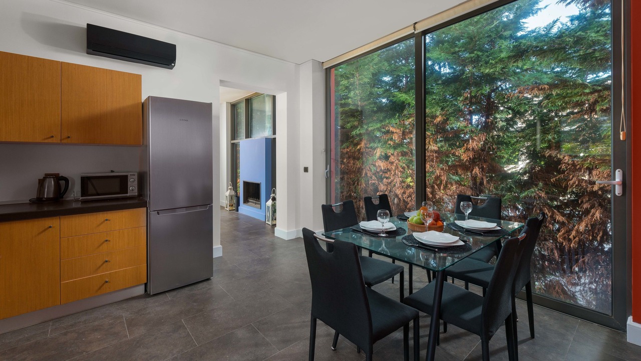 Photo of Outdoor in Ixia